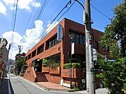 日暮里図書館 310m
