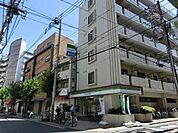 ファミリーマート根岸二丁目店 443m