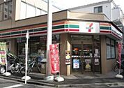 セブンイレブン荒川西尾久8丁目店 徒歩2分。コンビニ 110m