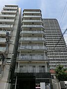 近隣にスーパー・ドラッグストアー有り