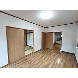 居間
