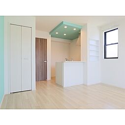 エスポワールWest 2階1LDKのリビング/ダイニング