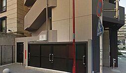 8 / 17