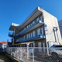 山崎マンション  ｜ 長野県上田市踏入 2丁目（賃貸マンション1K・2階・17.00㎡） その1