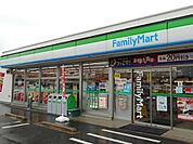 コンビニ「ファミリーマート佐久一本柳店まで160m」