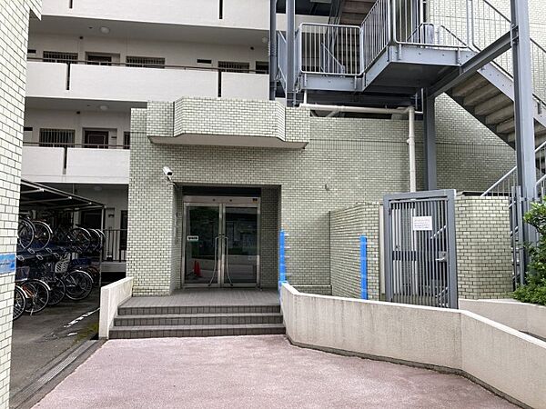 エントランスを拡大表示