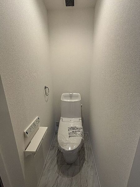 トイレを拡大表示