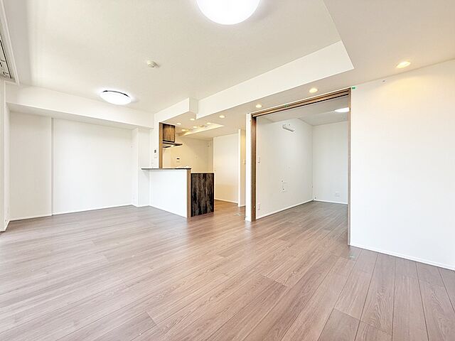 リビング/ダイニング セレーノラ・ヴィータ幸町中央 5階/-