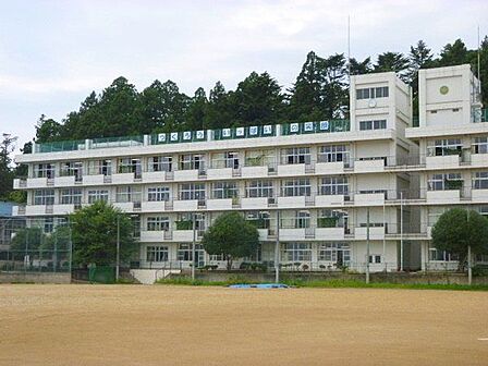 仙台市立第一中学校(徒歩24分) 1919m