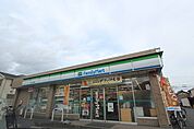 ファミリーマート中川千音寺店 494m