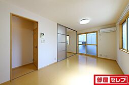 居間