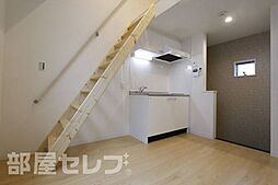 ラフィーカ金山 1階ワンルームのリビング/ダイニング