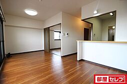 カーサ・ラ・ピラ 4階2LDKのリビング/ダイニング