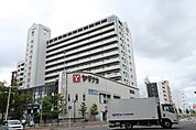 ヤマナカ日比野店 970m