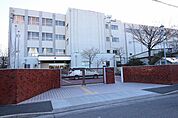 名古屋市立はとり中学校 1875m