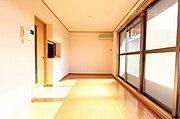 人気のカウンターキッチンタイプのお部屋です