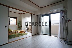 居間