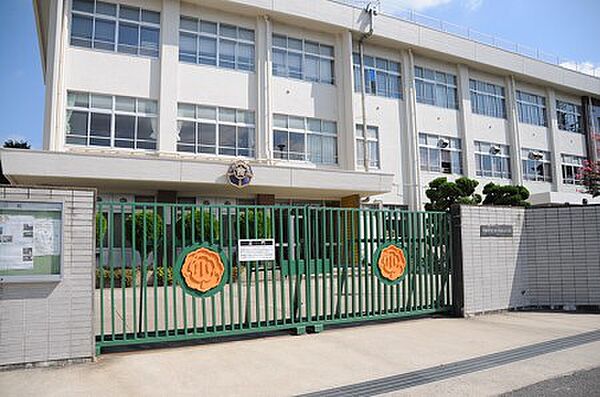 画像16:【小学校】京都市立 桃山小学校まで125ｍ
