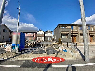 外観：3号棟外観写真 平日のご案内も可能です 