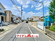 ●○前面道路写真○● 平日のご案内も可能です！