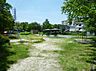 周辺：万場公園（481m）