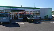 ファミリーマート（414m）
