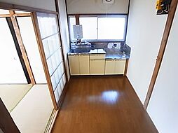 居間