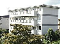 栃木県小山市暁3丁目9-3：物件画像／エステート住宅産業株式会社　住まいの情報館　リクラス　小山店