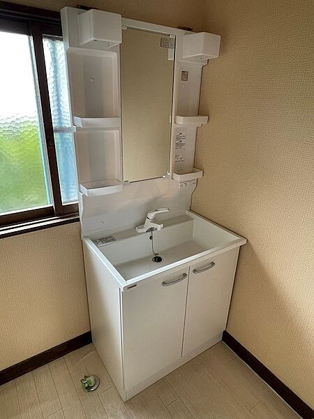 detached 栃木県下都賀郡野木町大字野渡403-1

地図を見る