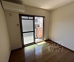 阪急京都本線 西院駅 徒歩5分の賃貸マンション 2階1Kのリビング/ダイニング