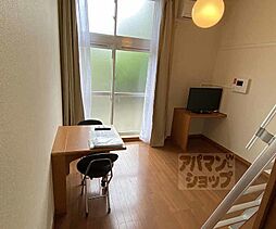 レオパレス洛西 103 1階1Kのリビング/ダイニング