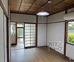 居間