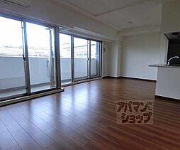 京都地下鉄東西線 太秦天神川駅 徒歩1分の賃貸マンション 5階2LDKのリビング/ダイニング