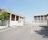 西ノ岡中学校まで200m