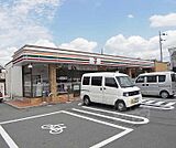 セブンイレブン向日寺戸店まで350m