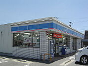 コンビニ「ローソン津白塚店まで769ｍ」