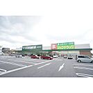 スーパー「コスモス一身田店まで1961ｍ」