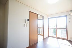 居間