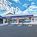 周辺：コンビニ「ローソン津丸之内養正町店まで158ｍ」
