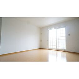 サフラン 105 1階1Kのリビング/ダイニング