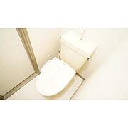 シャワー付きトイレ
