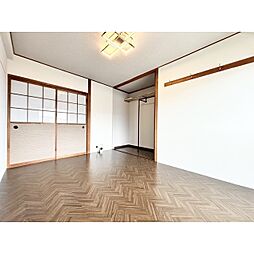 居間