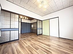 居間