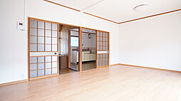 居間