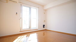 ＳＵＮＬＩＴ　ＭＵＲＡＫＡＭＩ 202 2階1LDKのリビング/ダイニング