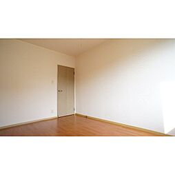 コスモスタウン　B 101 1階1LDKのリビング/ダイニング