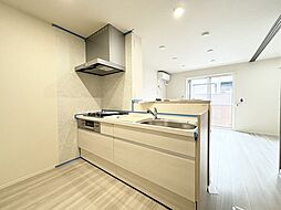 ディーシャンブル　南丸之内C