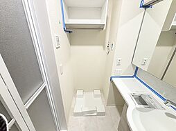 ディーシャンブル　南丸之内C