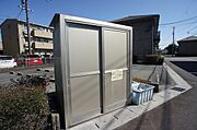 敷地内ごみ置き場