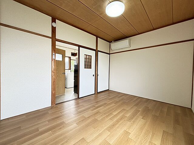 寝室
